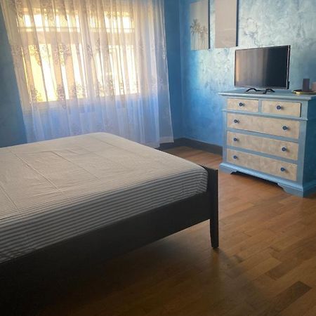 C&E Suites Roma Λίντο ντι Όστια Εξωτερικό φωτογραφία