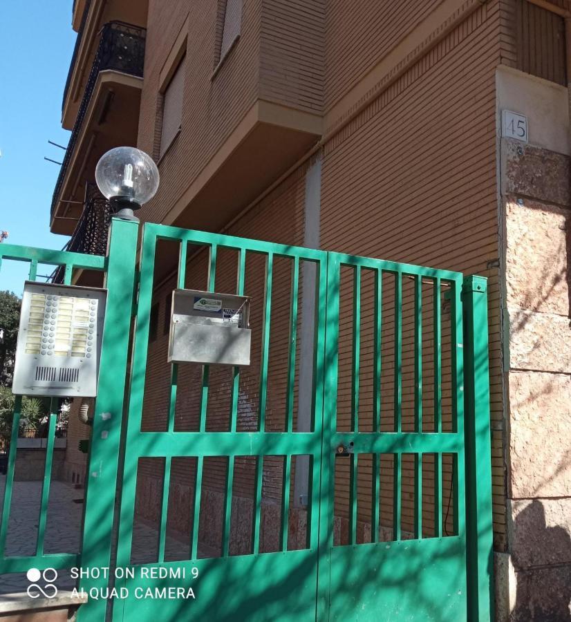 C&E Suites Roma Λίντο ντι Όστια Εξωτερικό φωτογραφία